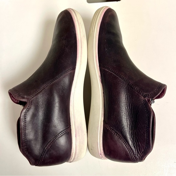 ECCO Soft 7 Low Bootie Women 9 Purple brown Leather Zip Sneaker Comfort Shoe - Picture 8 of 10